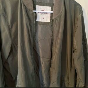 Hollister Men's army green  Bomber Jacket